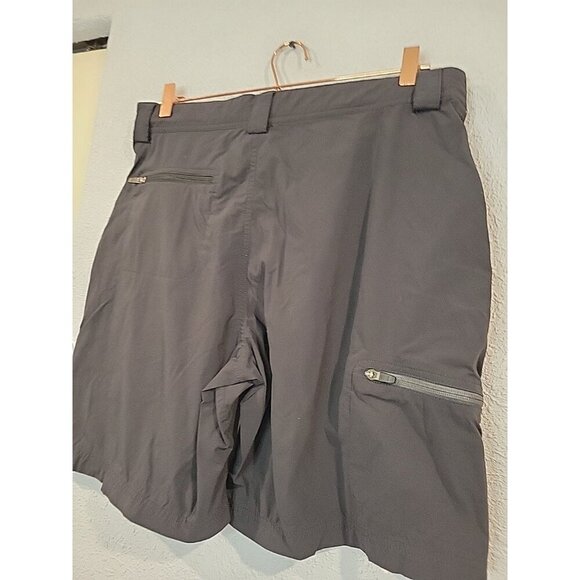 LL Bean Mens Medium Hiking Shorts Outdoor Nylon Stretch Adjustable Waist Black - Picture 4 of 7